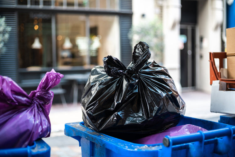 15-40 Gallon Trash Bags (Medium)