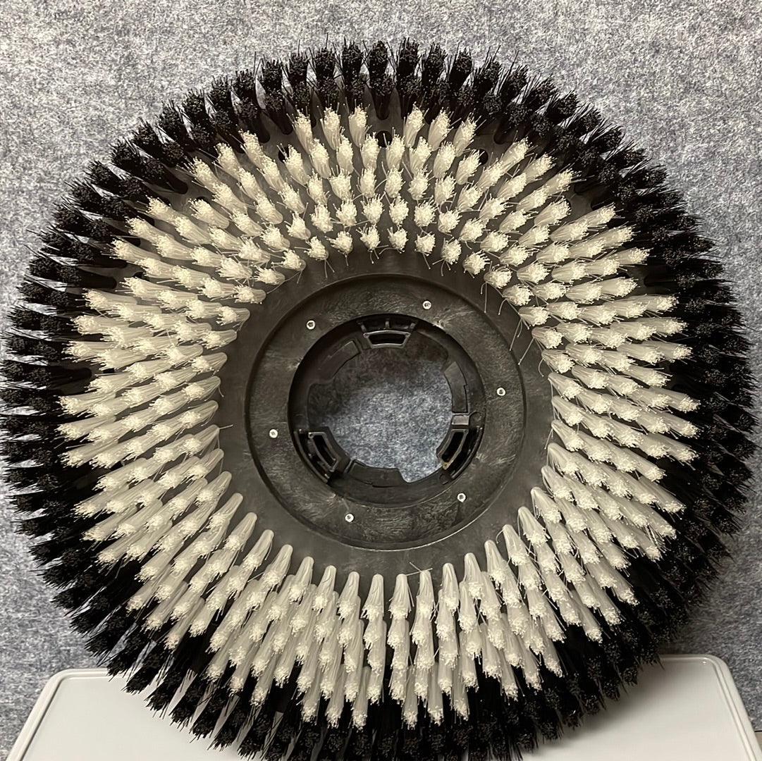 18'' Carpet Brush Soft /Clutch - Janitorial Superstore