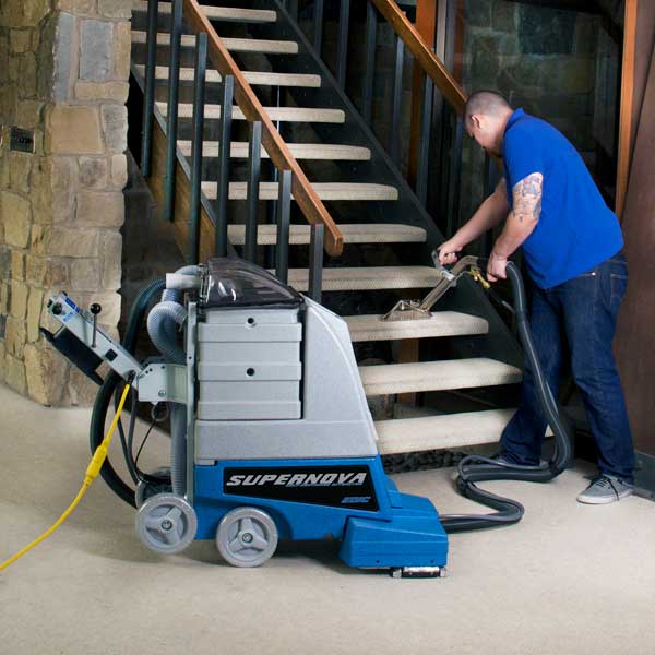 EDIC Supernova Self-Contained Carpet Extractor, 1200PSN (#2329)